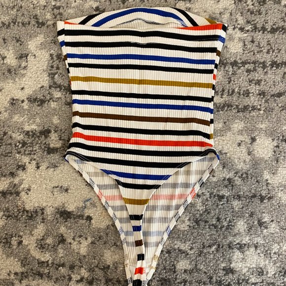 Urban Outfitters Bodysuit - Picture 3 of 3